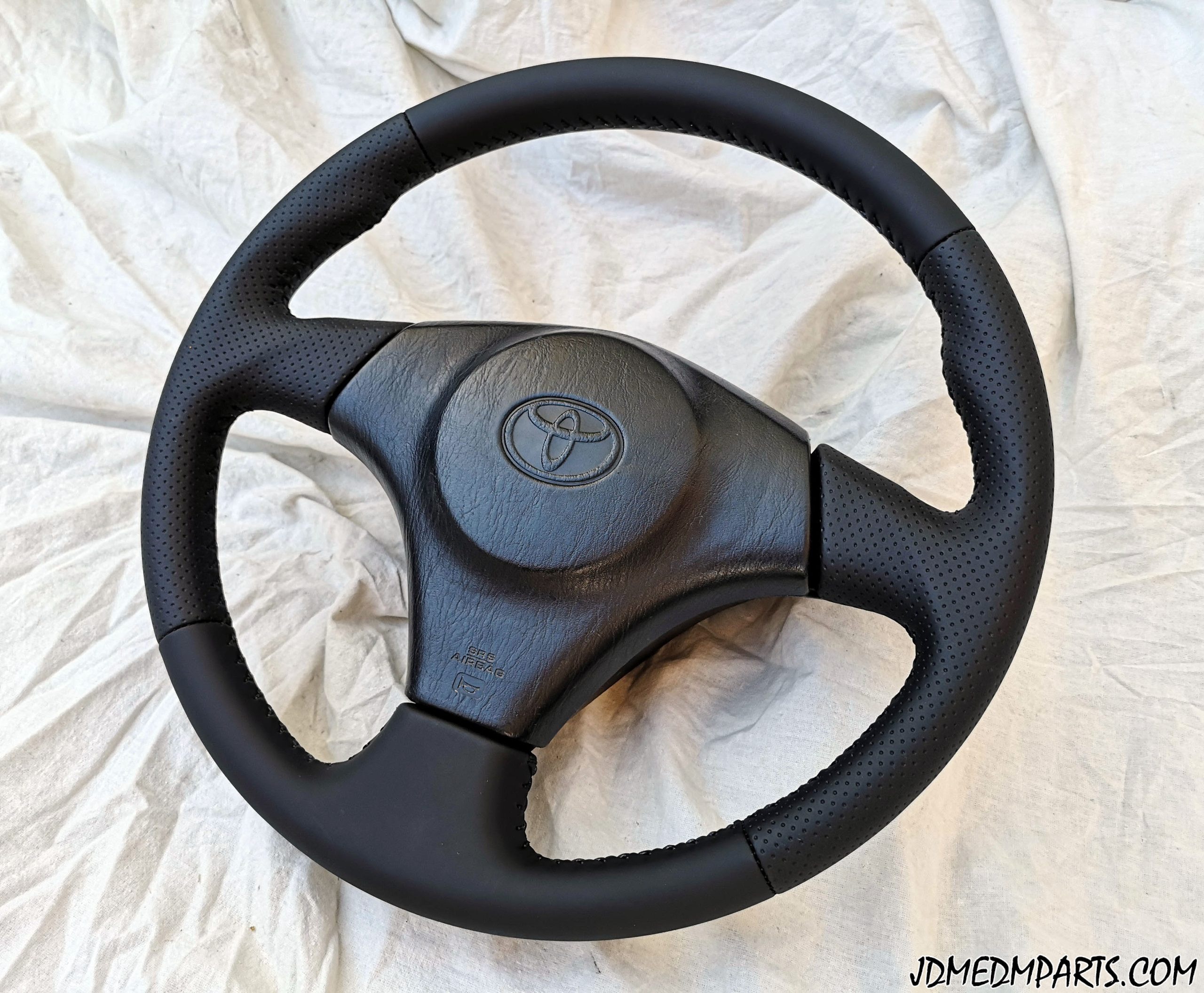 TOYOTA Supra JZA80 ステアリング 黒 レザー IG1877 Toyota Supra (JZA80) RZ Black – ignition model
