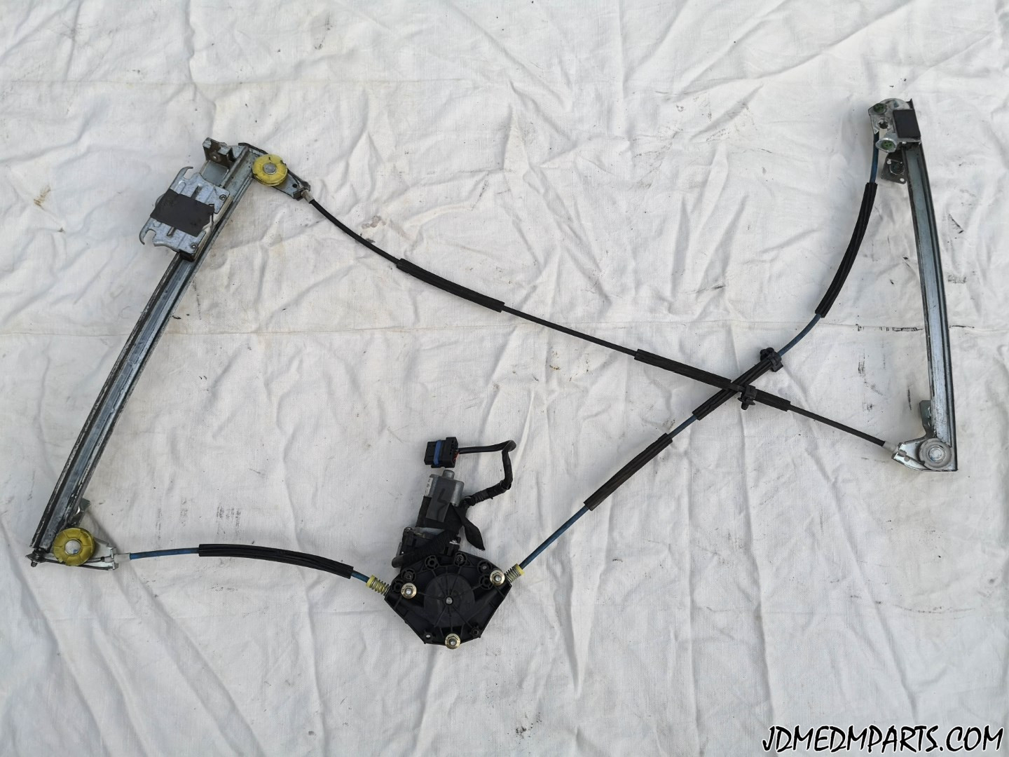 Alfa Romeo GT 937 Left Window Regulator Motor Assembly 606815930