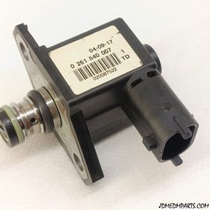 Alfa Romeo GT GTV Spider 156 2.0 JTS Fuel Pressure Regulator Control Valve Bosch 0261540007